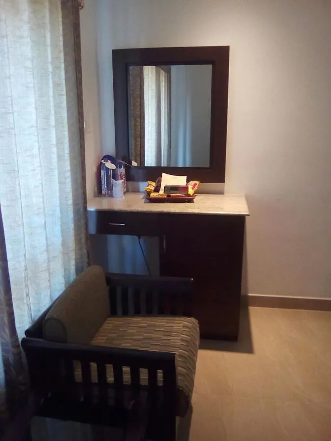 غوروفايور Lalitha Inn الهند